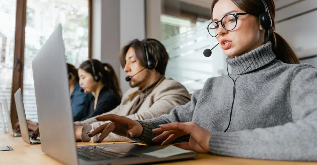 Softphone Integrado ao CRM: Como Unificar Voz e Dados?
