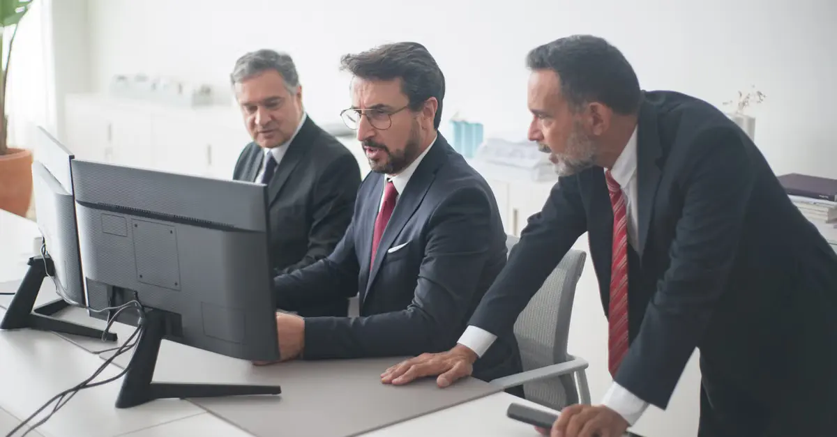 O que é o Modelo 3E de Monitoramento em Tempo Real?