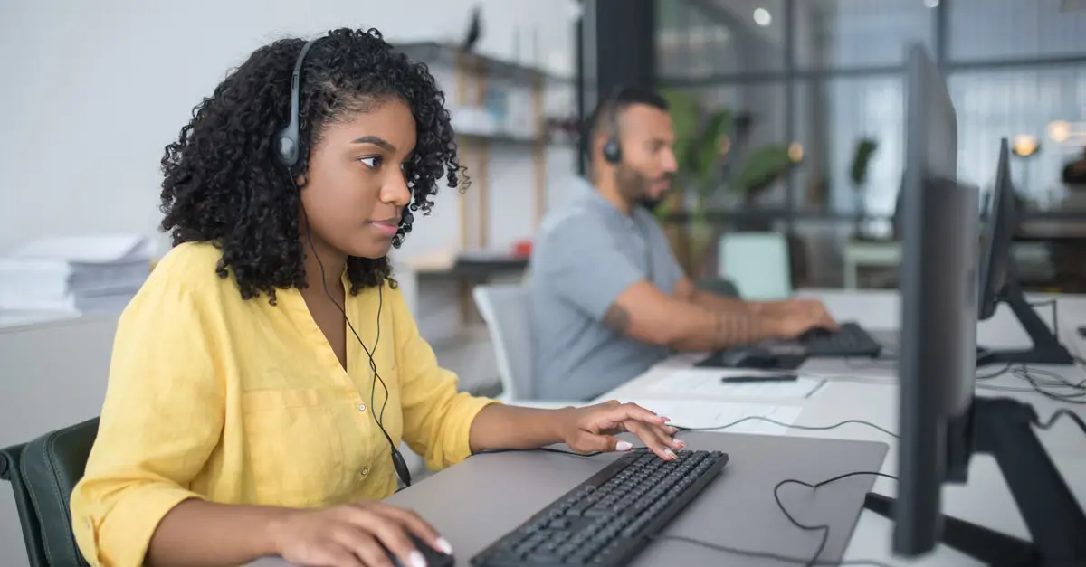 O que considerar antes de calcular o retorno de uma plataforma de call center?