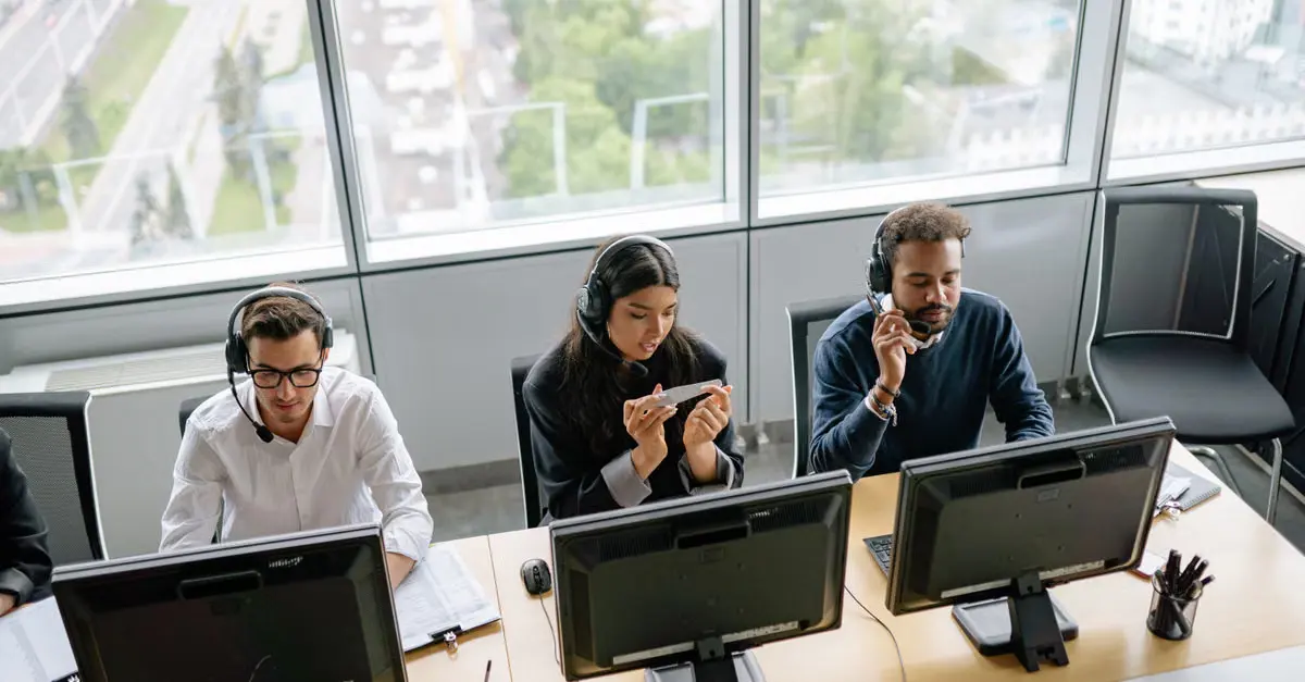 O que é integrar o atendimento ao CRM e por que isso importa? — Como integrar o atendimento ao seu CRM