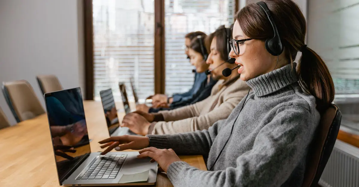 CRM com IA para clínicas: como aumentar agendamentos e retornos