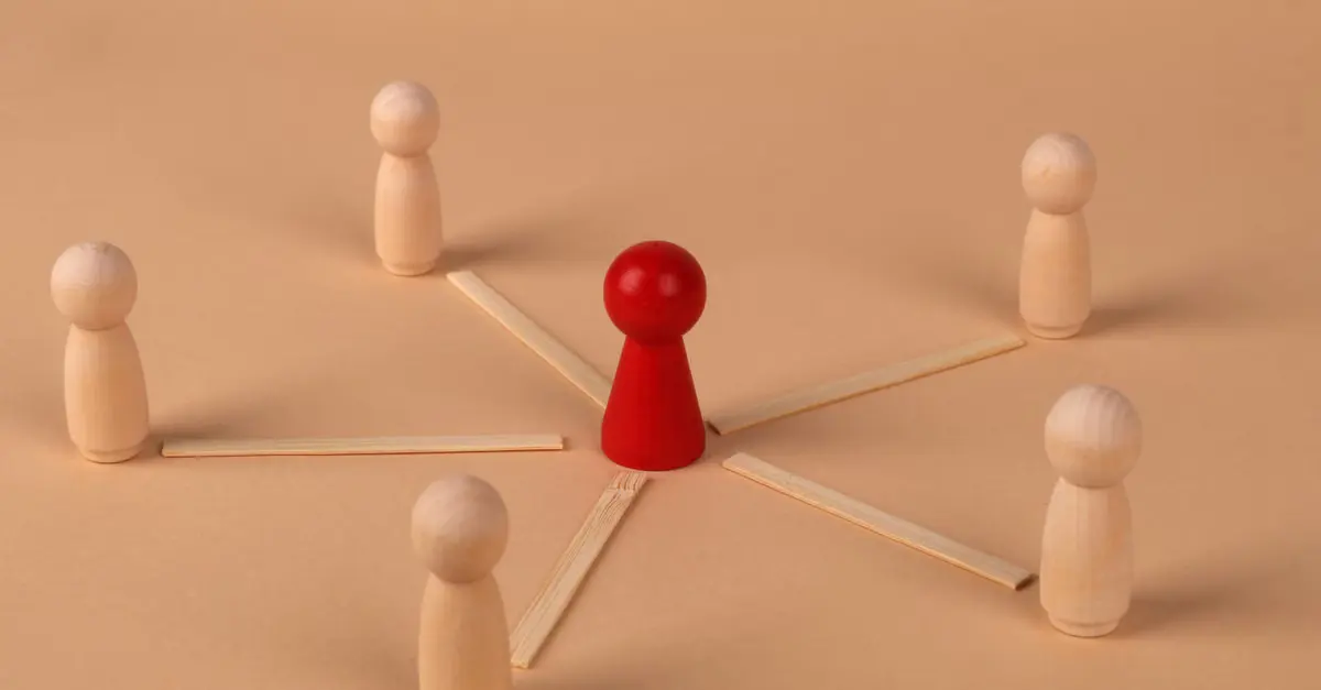 Por que a consistência supera a quantidade na construção de autoridade? — como construir autoridade temática em um mercado competitivo