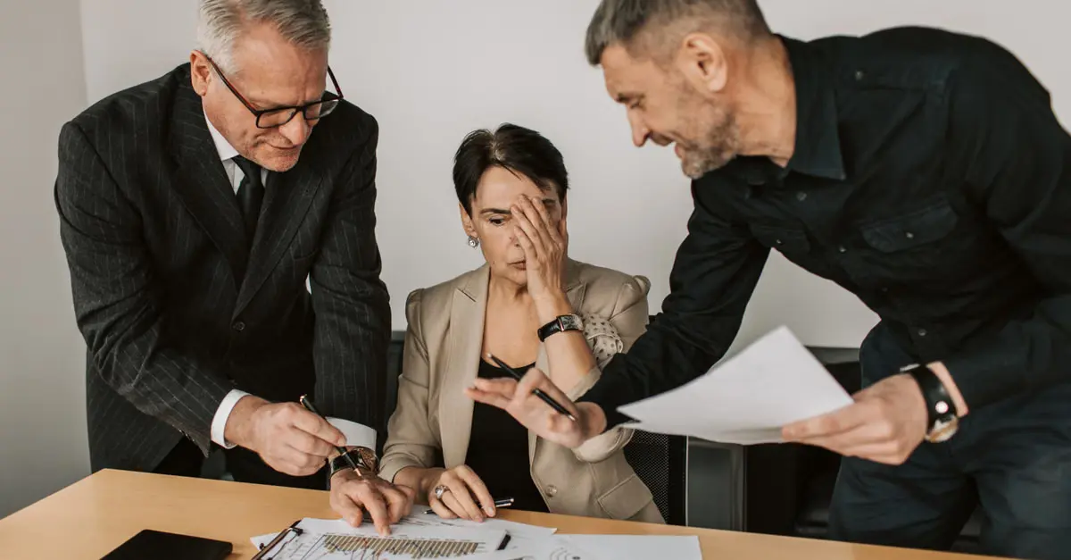 Tabela de decisão: quando o erro 403 é problema de configuração, política ou provedor — erro SIP 403 Microsoft Teams