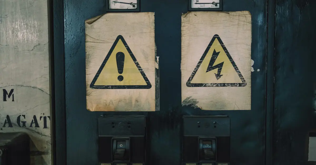 Como identificar sinais de alerta antes da desindexação em massa? — como monitorar indexação e descobrir quedas antes do tráfego cair