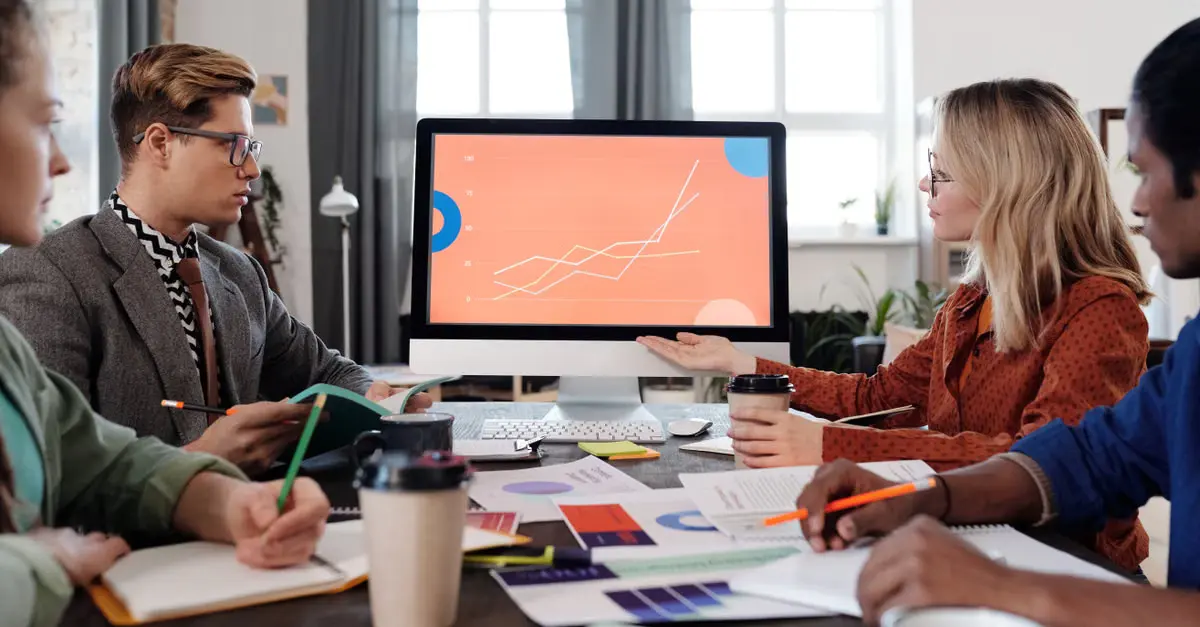 Como escolher o modelo de produção de conteúdo para sua agência? — blog para agências