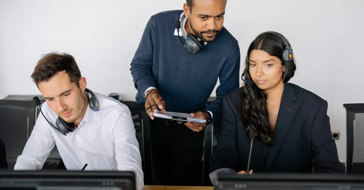 Como escolher a tecnologia certa para sua operação comercial? — Discador preditivo com IA