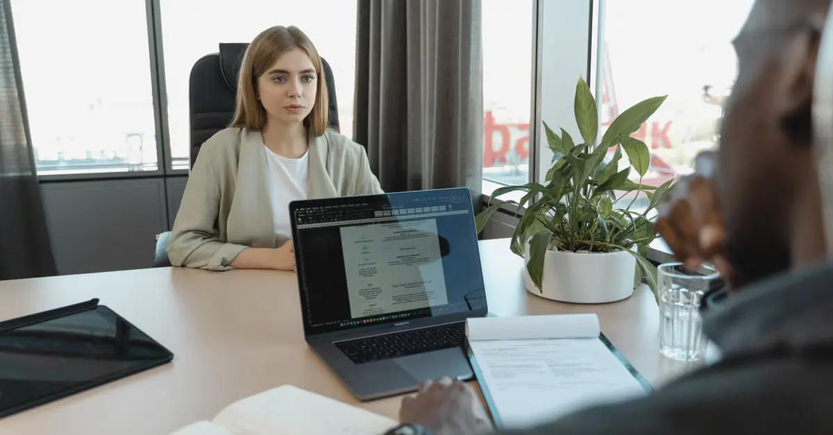 Quais critérios usar para decidir se a entrevista estruturada é adequada ao seu processo? — entrevista estruturada para customer success