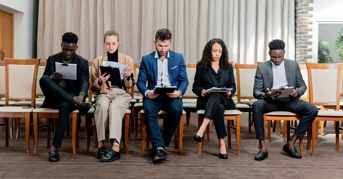 Quais erros mais comuns comprometem a defensabilidade da sua shortlist? — recrutamento para agência
