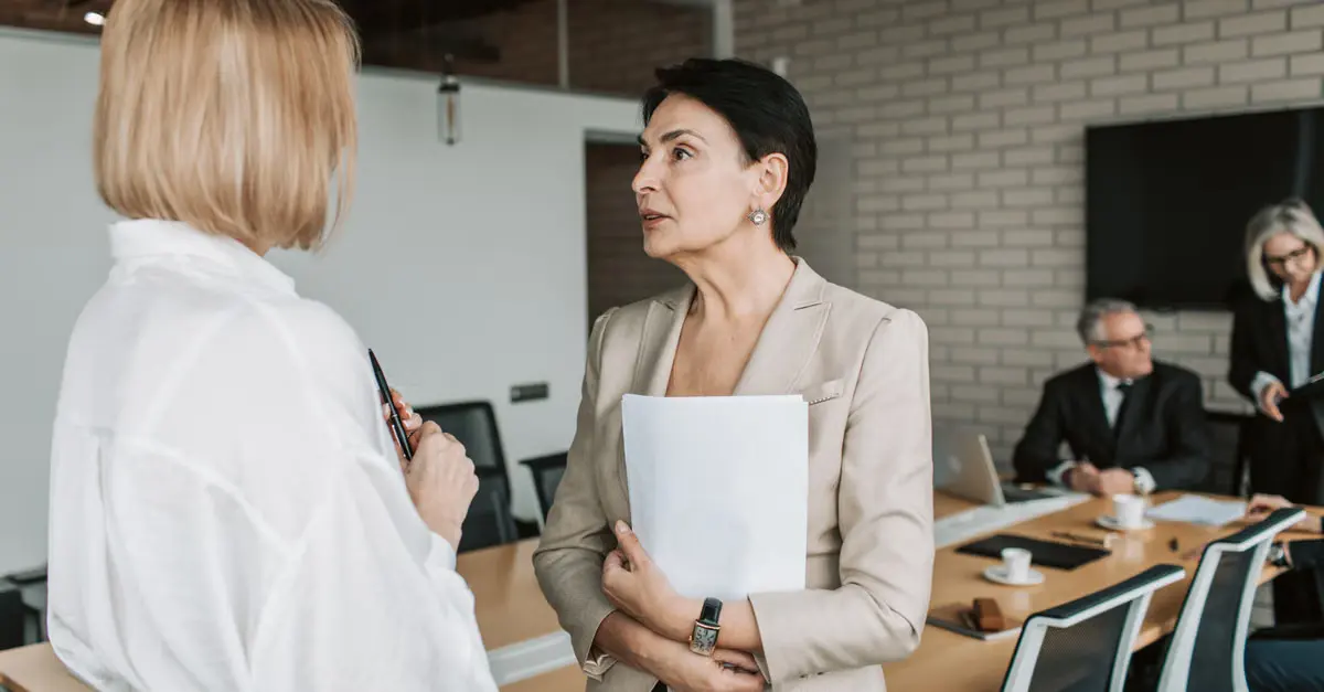 Quais critérios usar para avaliar a entrevista estruturada em liderança técnica? — Entrevista estruturada para cargos de liderança técnica