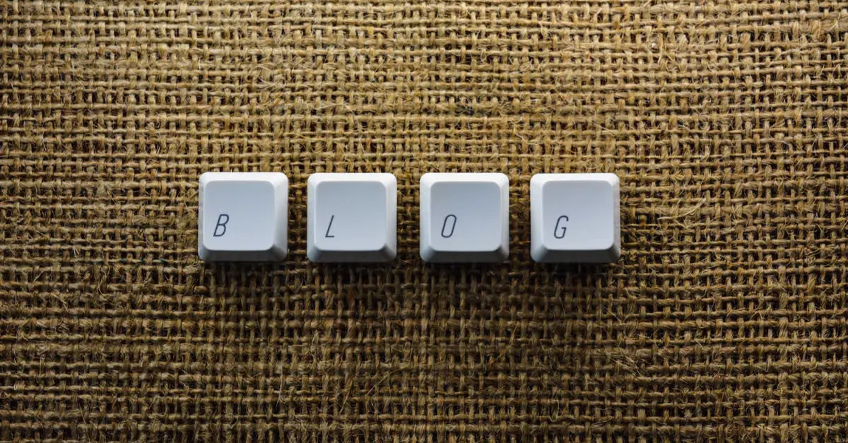 Como transformar dúvidas de clientes em títulos para o blog