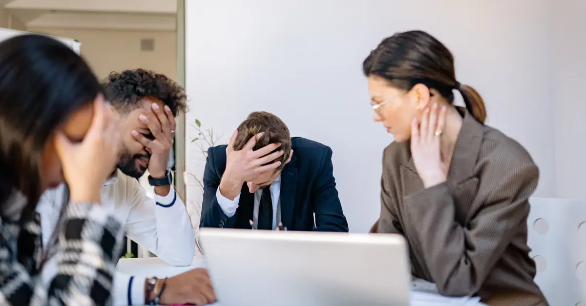 Quais erros comuns comprometem o failover de SBC no Teams? — SBC principal backup Teams