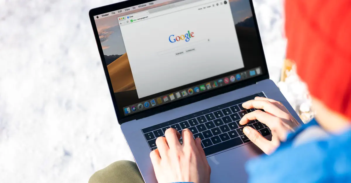 O que é o leilão do Google Ads e como ele impacta o custo? — Google Cobra Para Aparecer na Busca? Entenda de Uma Vez Orgânico vs. Pago