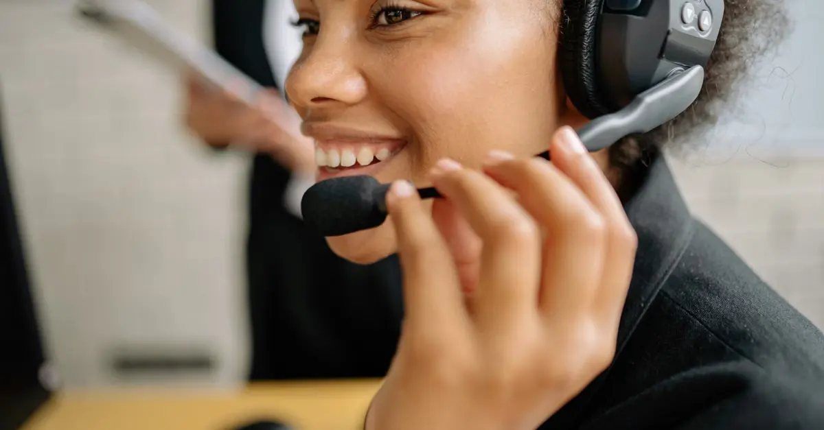 Checklist técnico: o que testar em chamadas reais com cada fornecedor — comparar fornecedores IA de voz