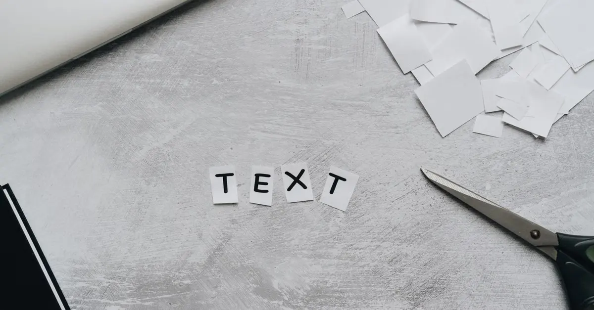 Como criar e manter um llms.txt atualizado?