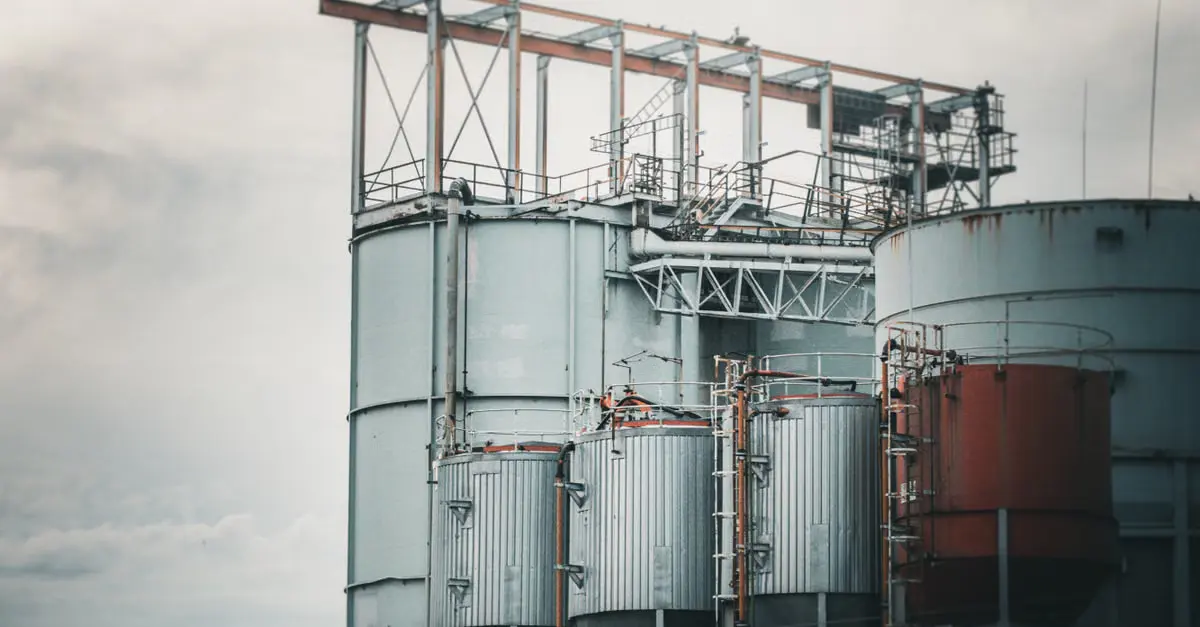 Quando evitar silos semânticos: riscos e limitações que você precisa conhecer