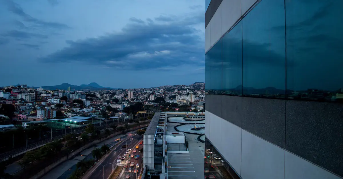 Em quais cenários limite máximo de fila resolve um problema real?