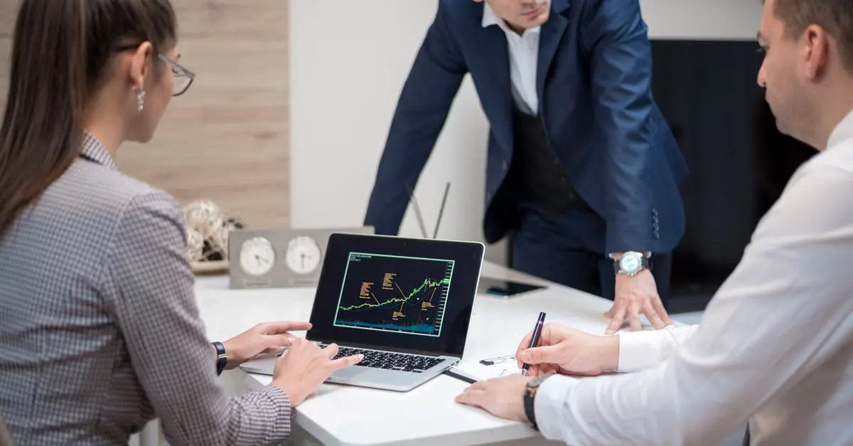 Por Que Empresas Que Só Fazem Ads Estão Ficando Invisíveis na IA