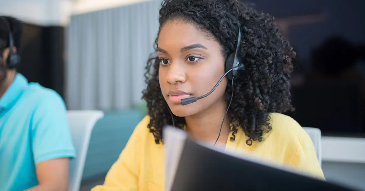 Construir ou integrar recursos de IA no contact center?