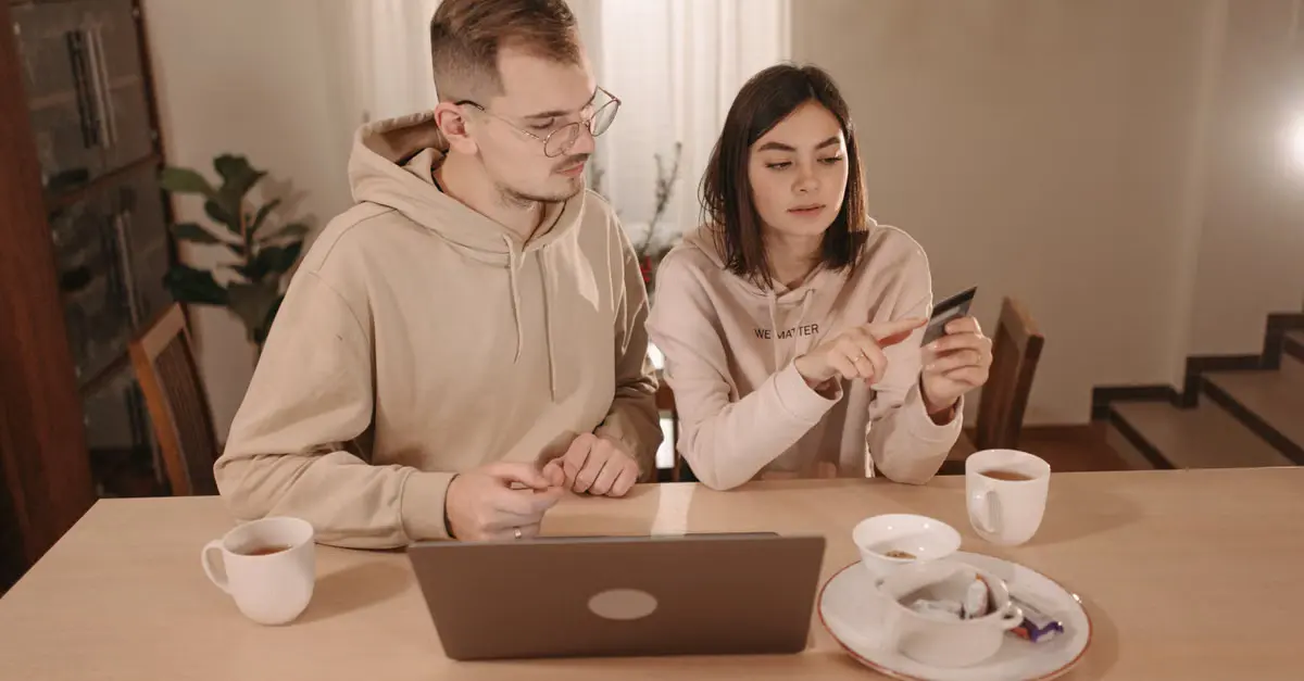 Quais mensagens passam a ser cobradas e o que continua gratuito na API Oficial?