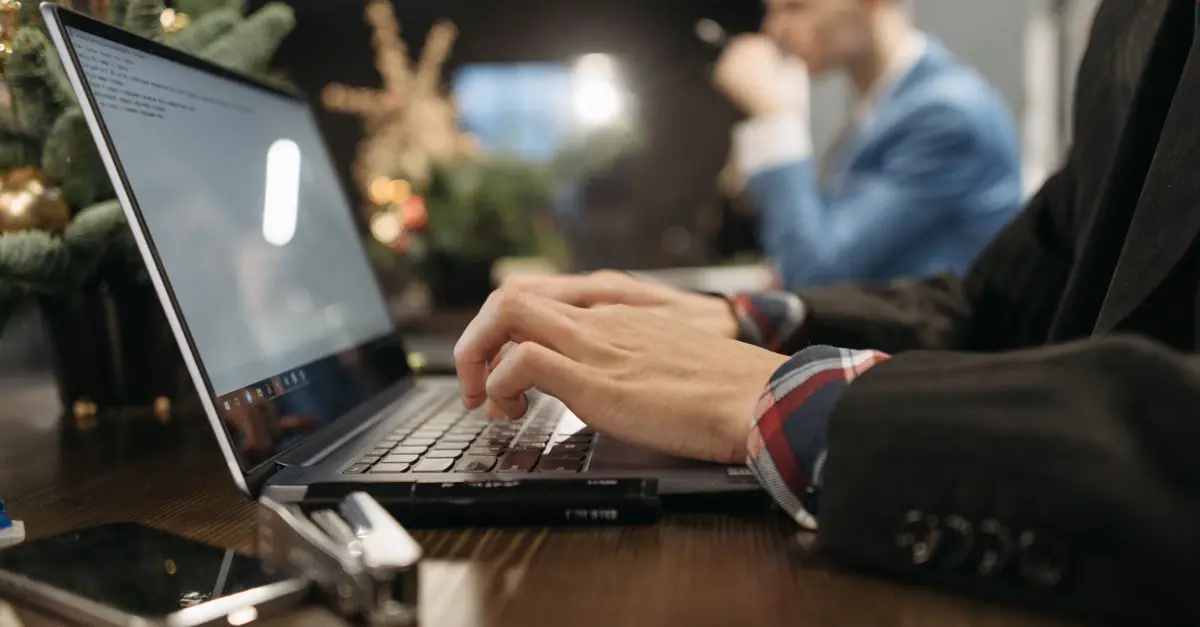 Como transformar critérios em um plano de ação sem retrabalho — como montar uma estratégia de seo saas