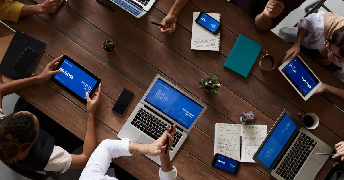 Quando uma plataforma omnichannel para saúde faz sentido — e quando não faz