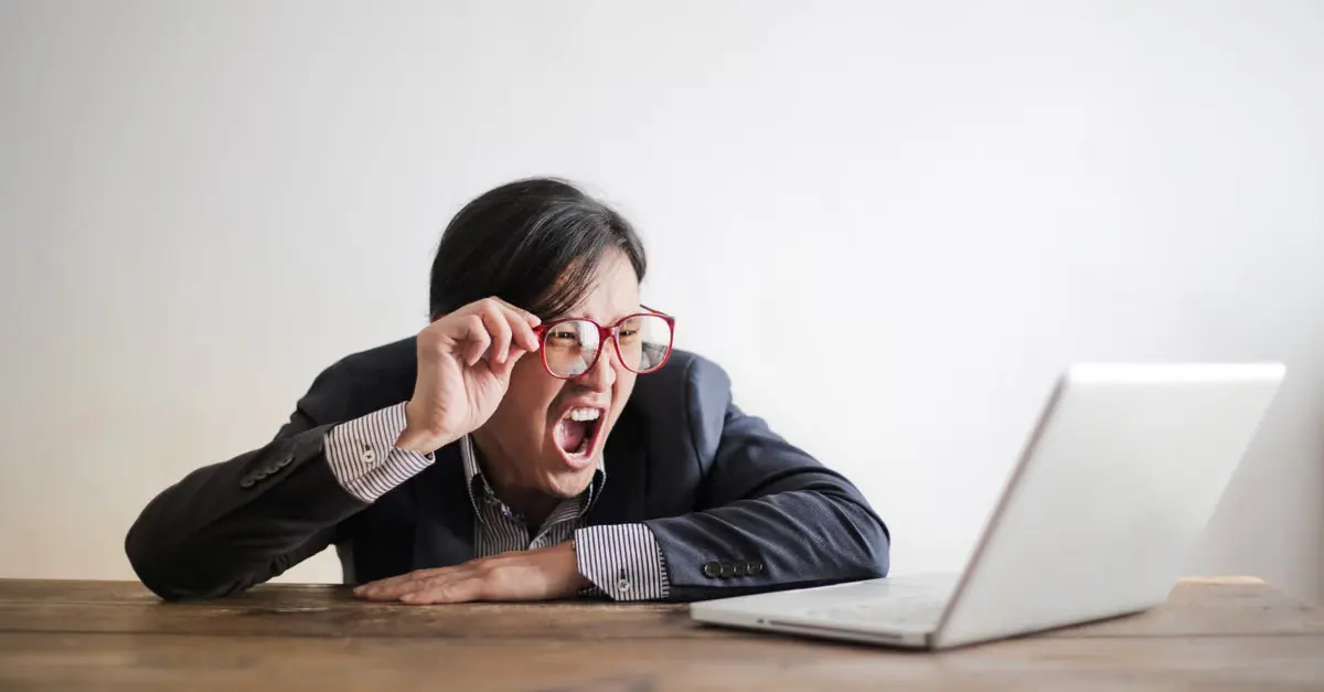 Como medir STT, LLM, TTS e rede sem confundir as camadas? — Deepgram com delay