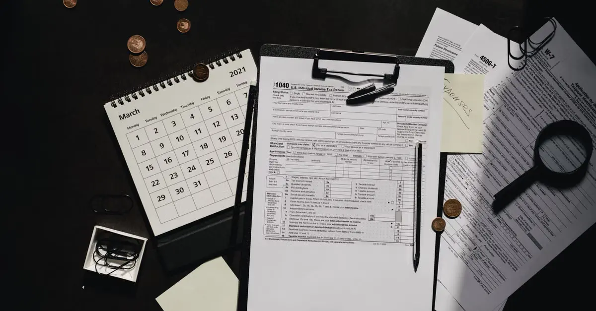 Quais critérios definem uma estratégia robusta de auditoria? — auditoria gravações Microsoft Teams