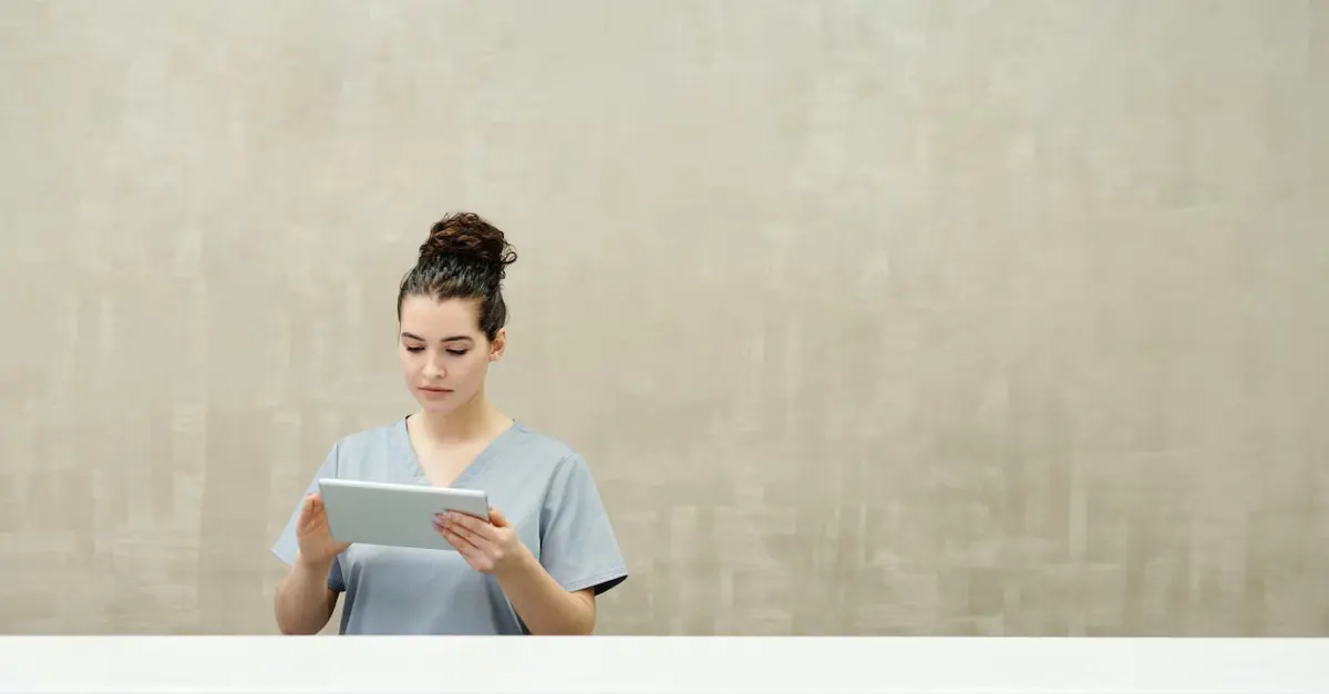 Google Voice para clínicas médicas: quais riscos avaliar antes de usar com pacientes