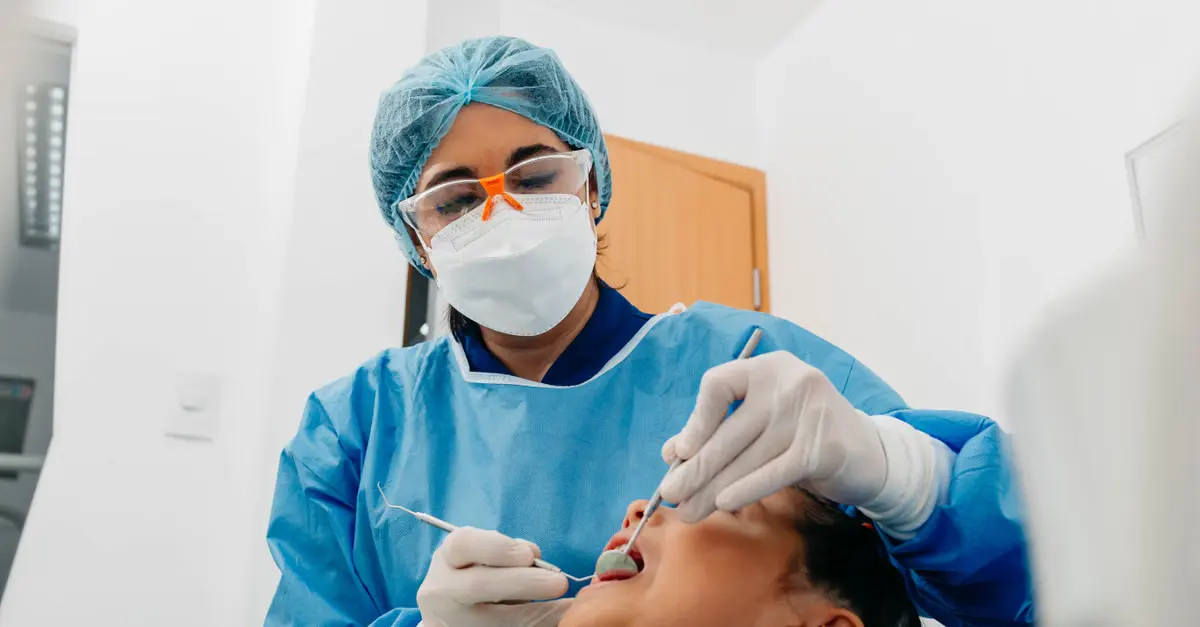 Quando investir em autoridade temática faz sentido para uma clínica — e quando não faz — como construir autoridade temática clínicas