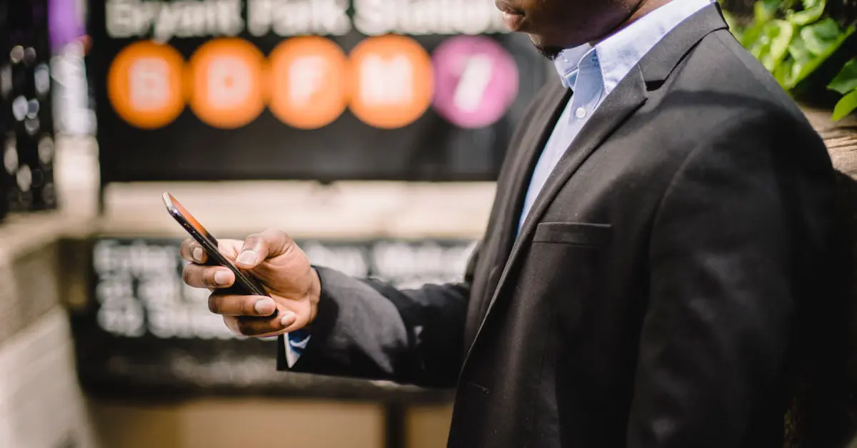 RCS e PWA: como conectar mensagens interativas a uma jornada digital